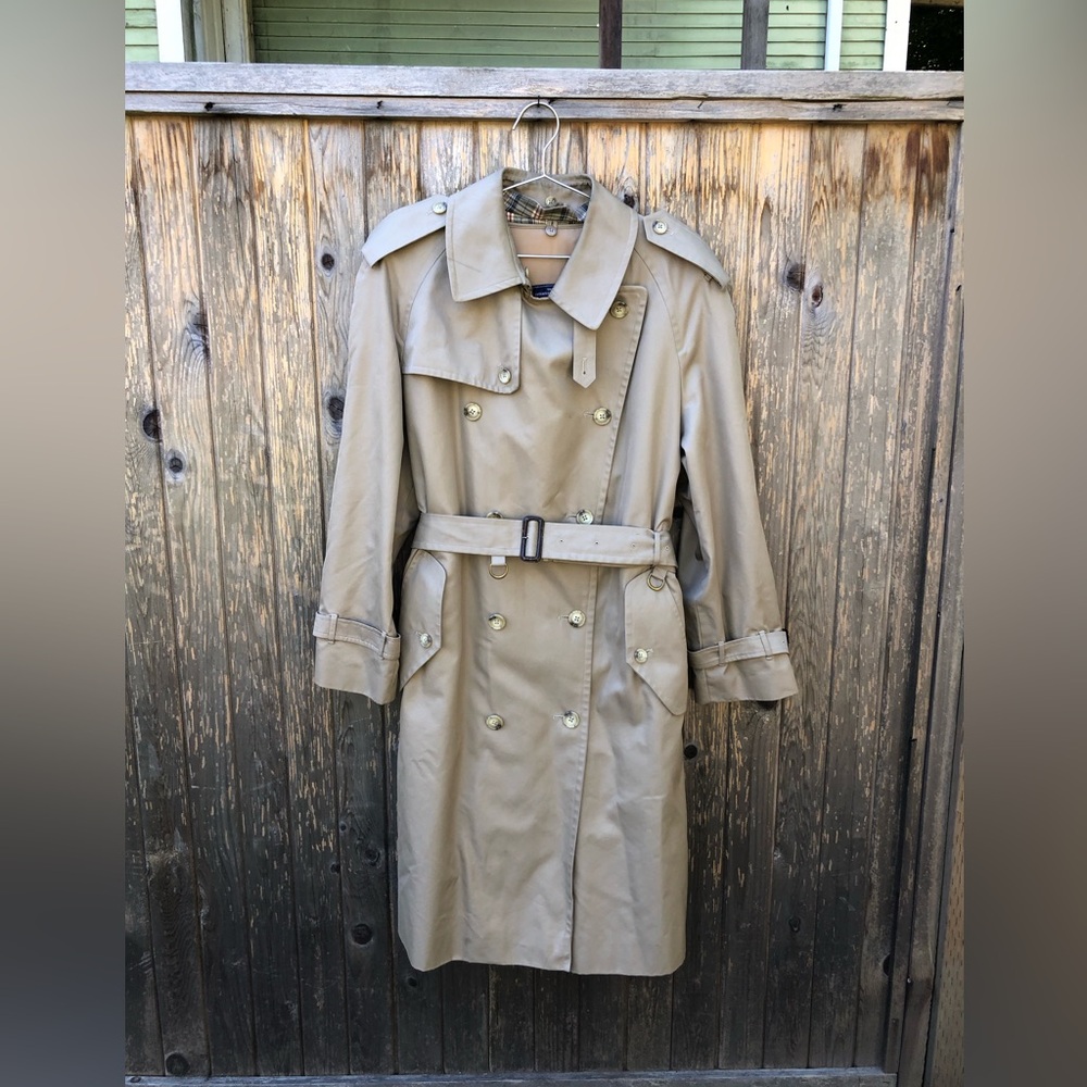 Classic ports trench